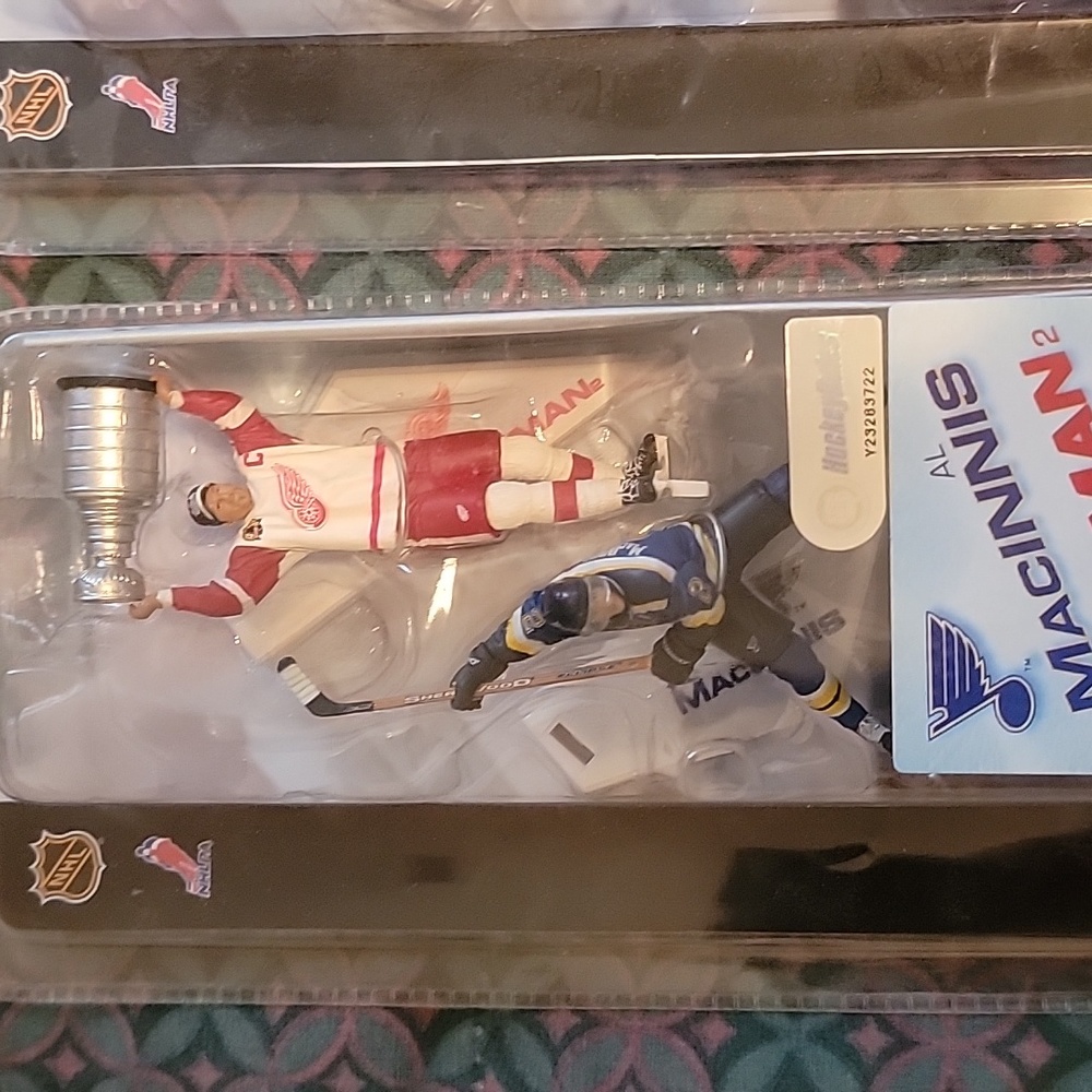 4 Packs Of McFarlane 2pk 3inch mini hockey figures
